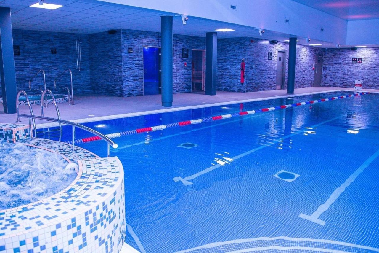 Village Hotel Bracknell Exteriér fotografie